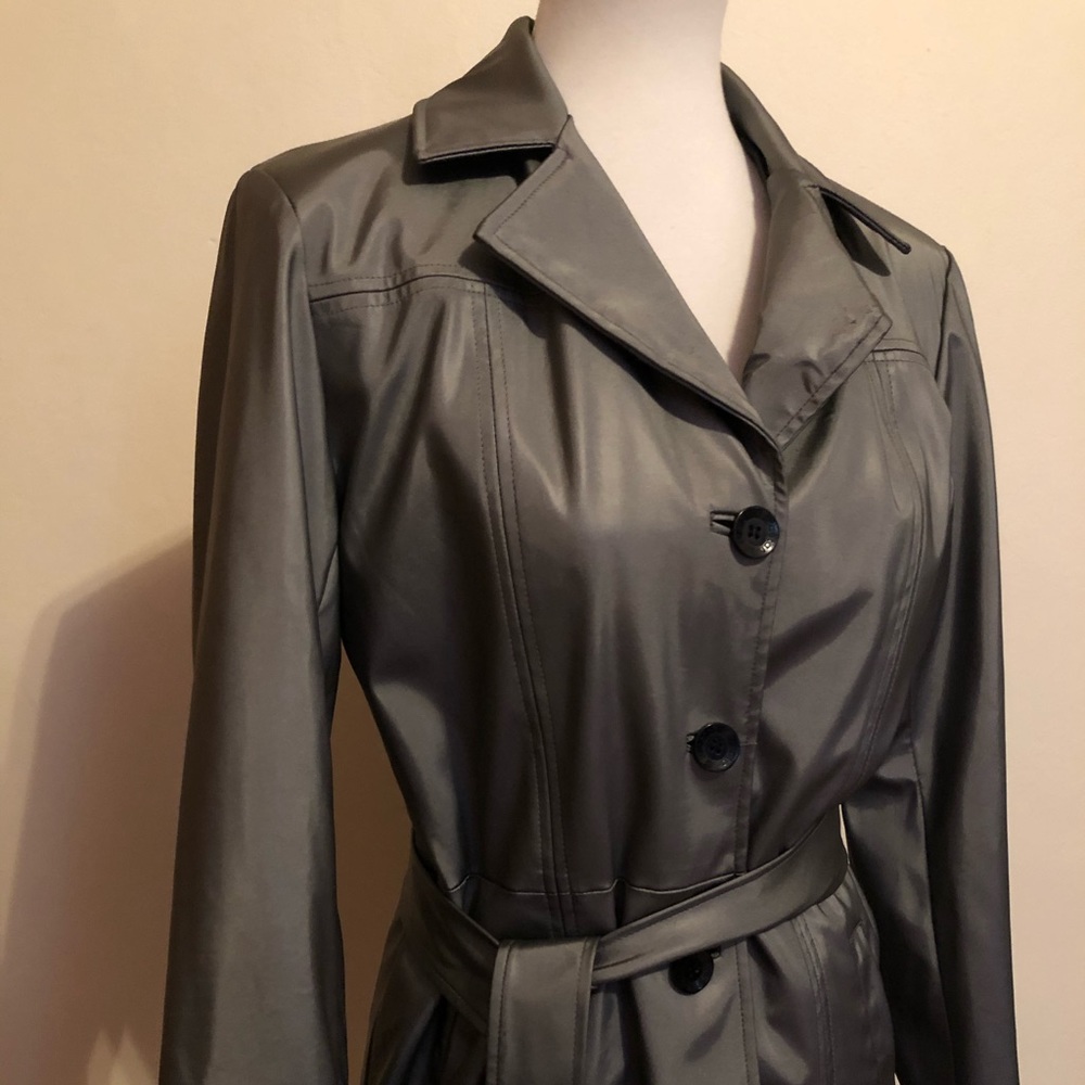 Braetan Size Small Silver Metallic Jacket - Picture 3 of 12